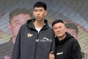 安徽篮球 高原