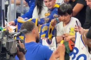 nba总决赛湖人vs热火第一次